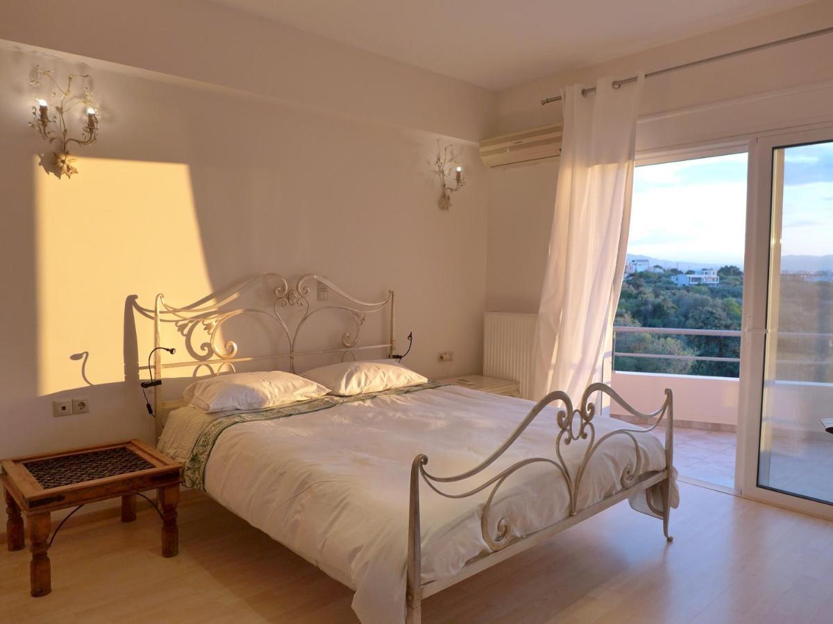 Wide-View & Quiet Apartment Chania La Canea Esterno foto