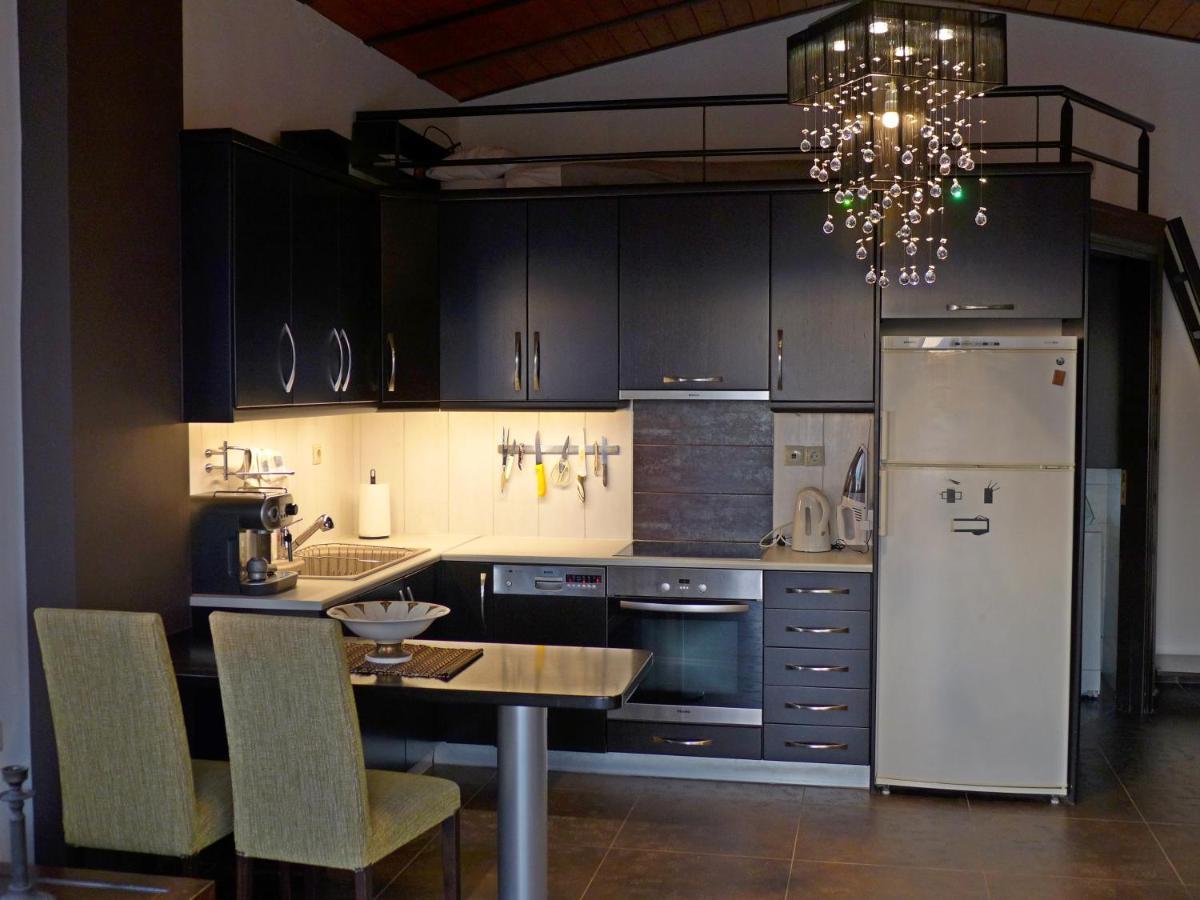 Wide-View & Quiet Apartment Chania La Canea Esterno foto