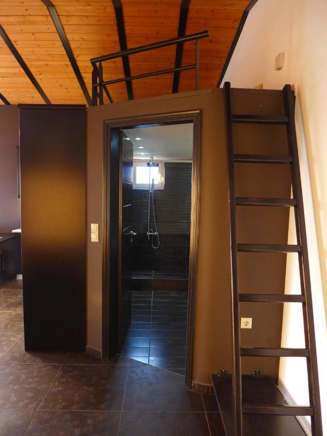 Wide-View & Quiet Apartment Chania La Canea Esterno foto