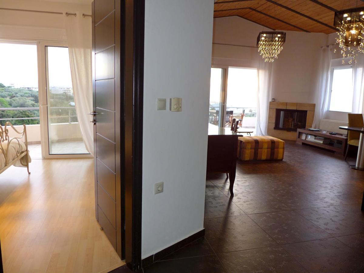 Wide-View & Quiet Apartment Chania La Canea Esterno foto