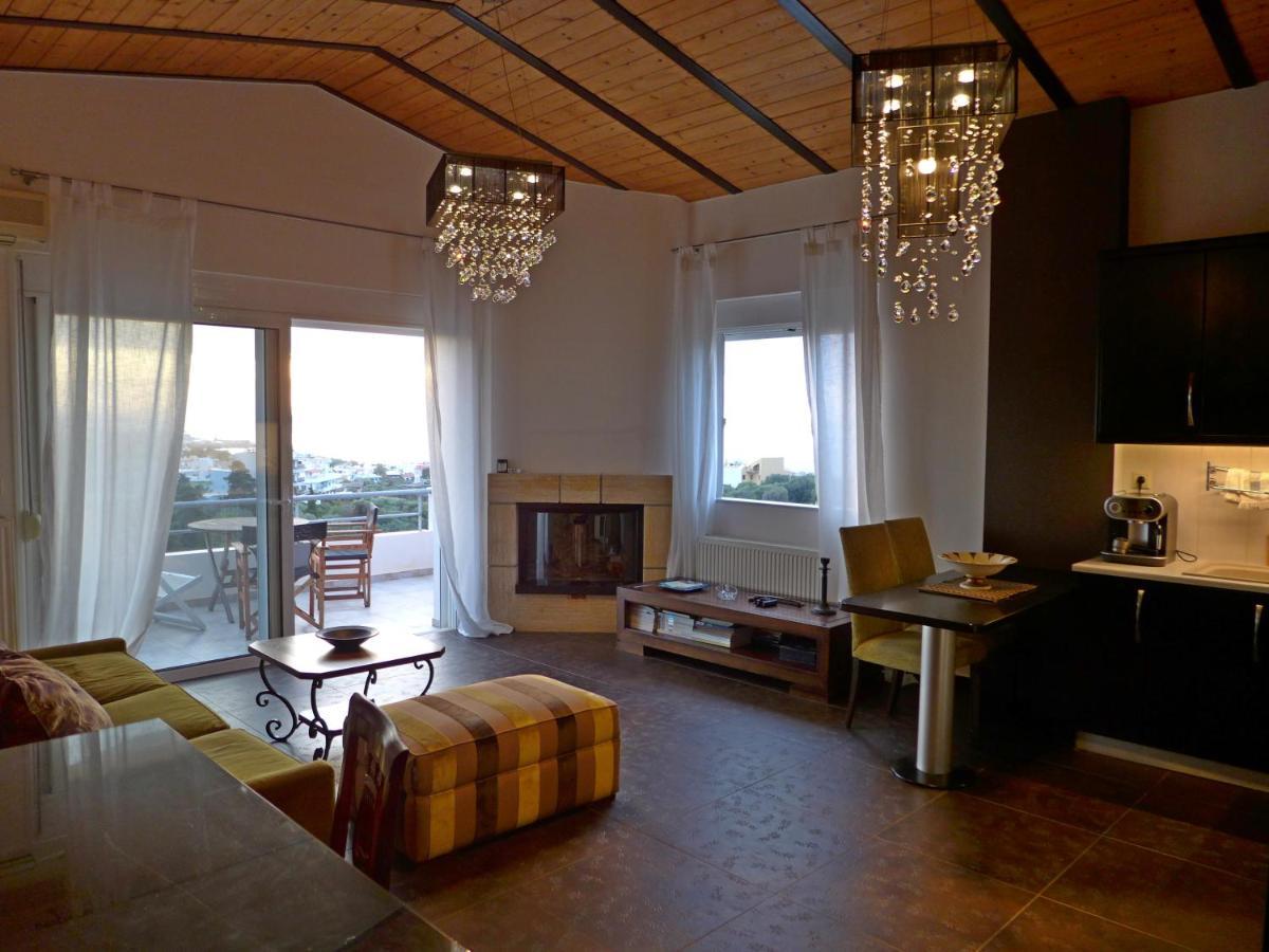 Wide-View & Quiet Apartment Chania La Canea Esterno foto